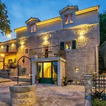 Villa Eterna 1806