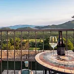 Eterna 1806 Villa *