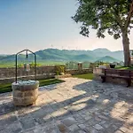 Eterna 1806 Villa